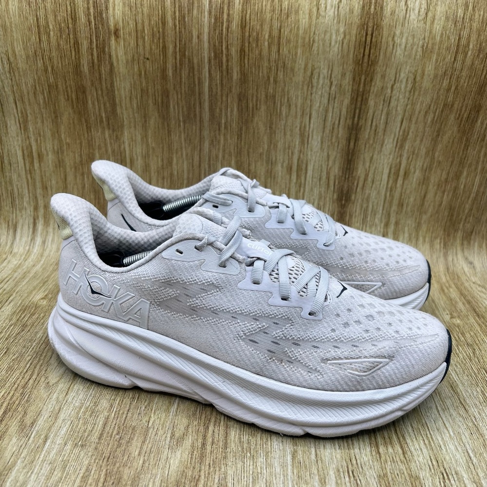 Hoka One One Clifton 9 Women's Size 9.5 Cosmic Grey White Shoes 1127896-CYWH